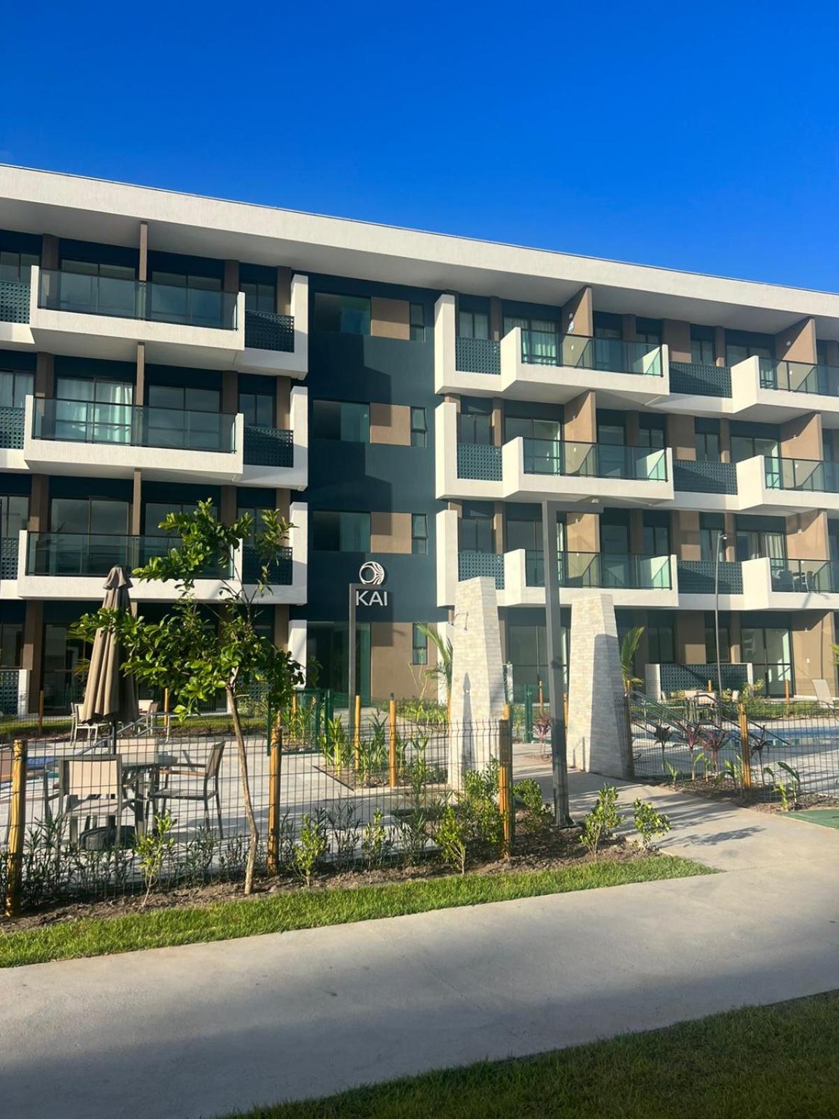 Apartment Makia Experience Concept *